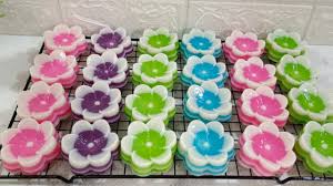 Kue Lapis Bunga